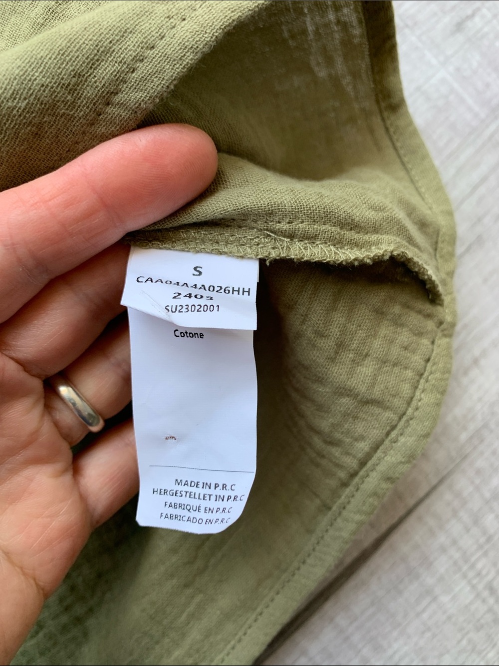 Cupshe Women’s Olive Green Sleeveless Gauzy Blouse, Size S. - Picture 4 of 7